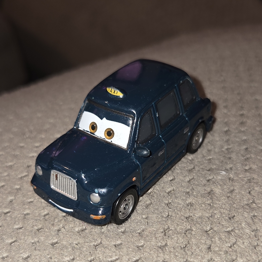 Disney Pixar Cars Chauncy Fares London Taxi Cab Diecast Car Mattel Movie